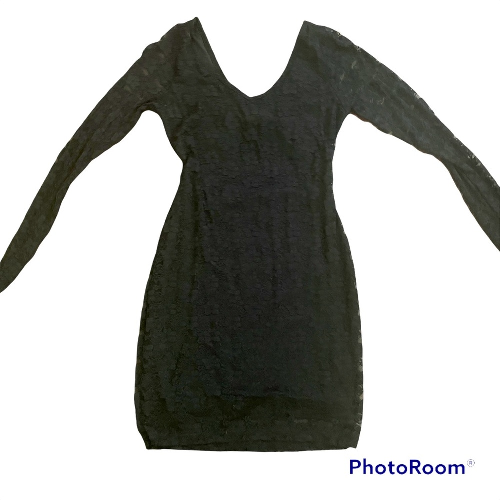 Forever 21 Long Sleeve Lace Dress